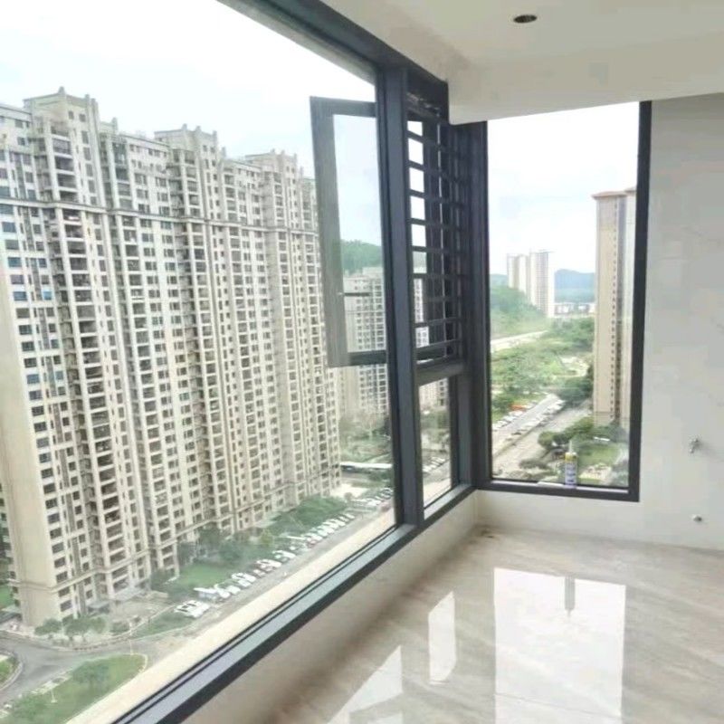 현대적인 디자인 핸드 크랭크 알루미늄 캐시먼트 창문 R형 충돌 방지 코너