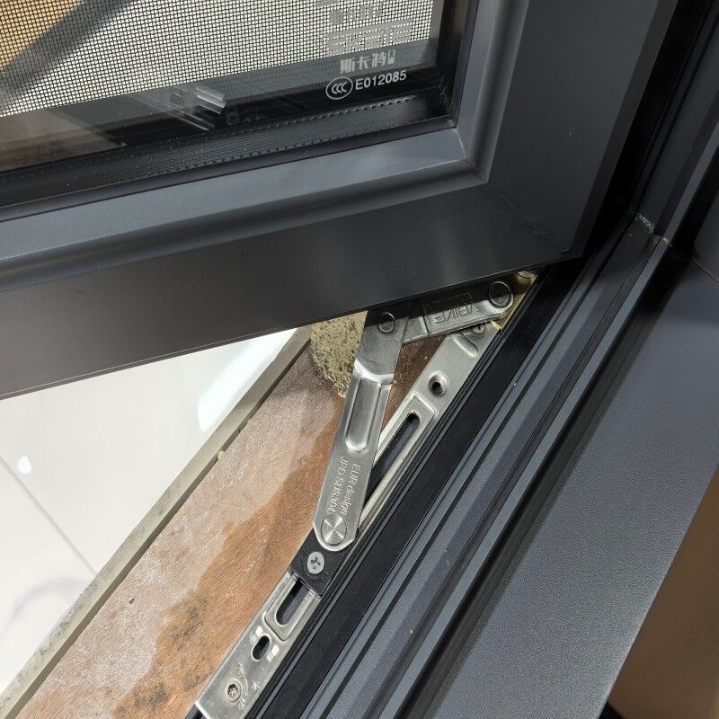 NFRC 인증을 받은 현대 디자인 알루미늄 캐스먼트 창문